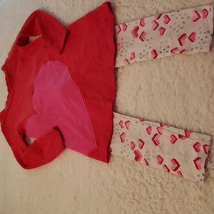 Girl's cat and Jack top and leggings.